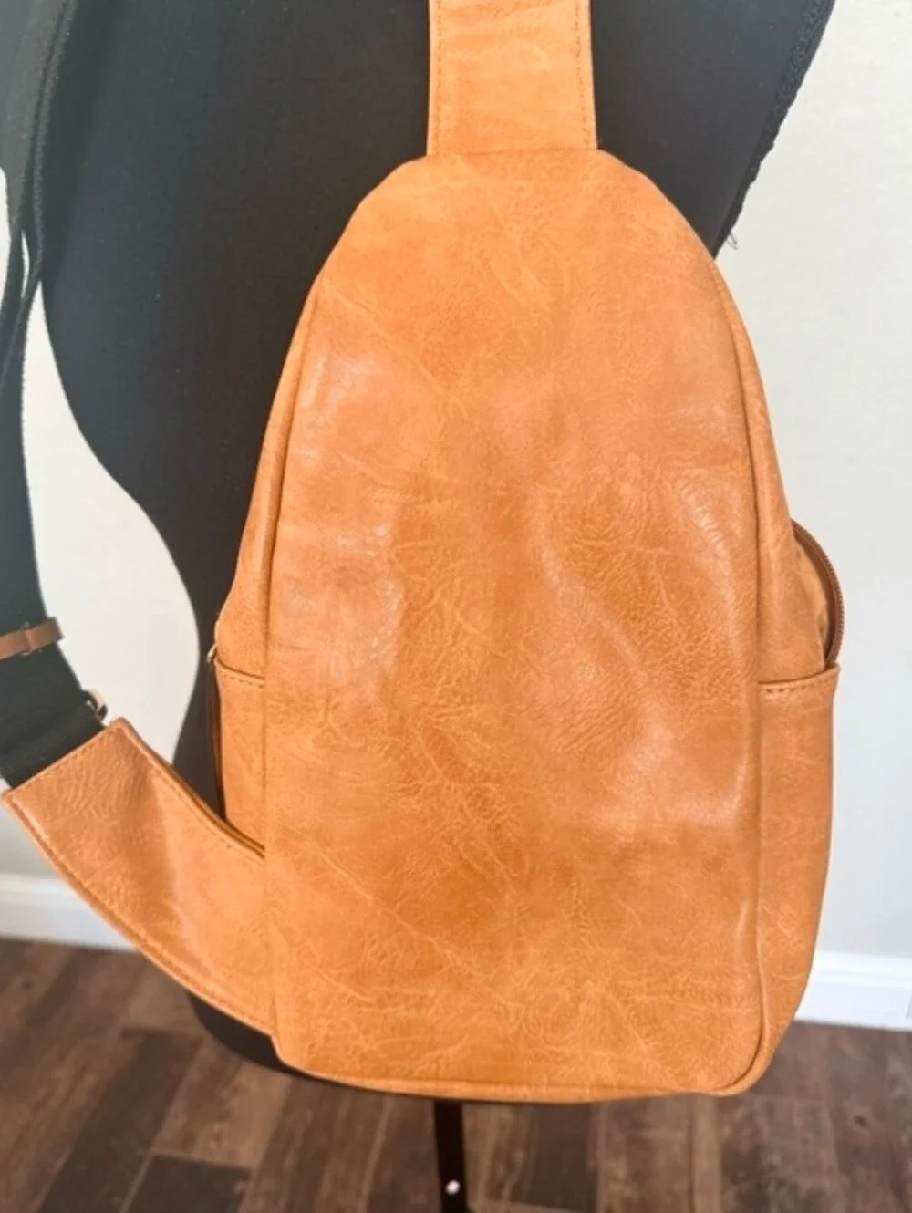 julies closet compact tan